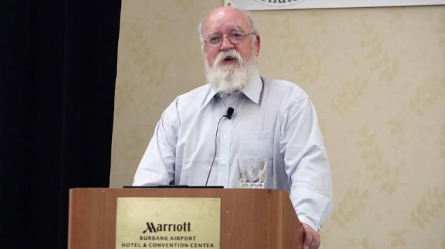 Daniel Dennett að flytja fyrirlesturinn